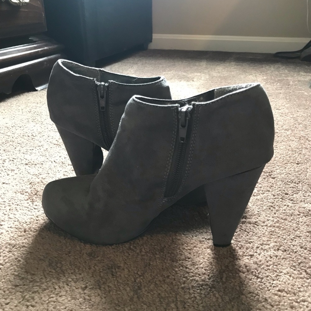 Gray suede heels